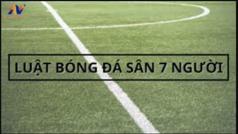 Luật về số lượng cầu thủ và thay người