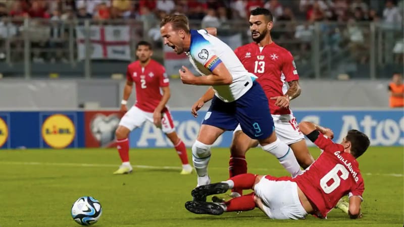 Tiền đạo là gì? Khái niệm cơ bản trong bóng đá